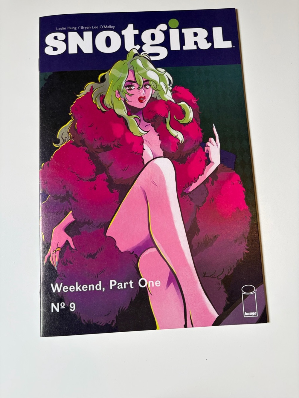 Snotgirl #9 Leslie Hung Bryan Lee O'Malley Weekend Part One Comics Graphic Novel